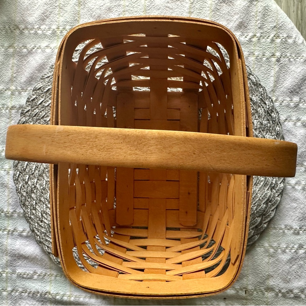 Longaberger Tan Basket with Wooden Handle Accents